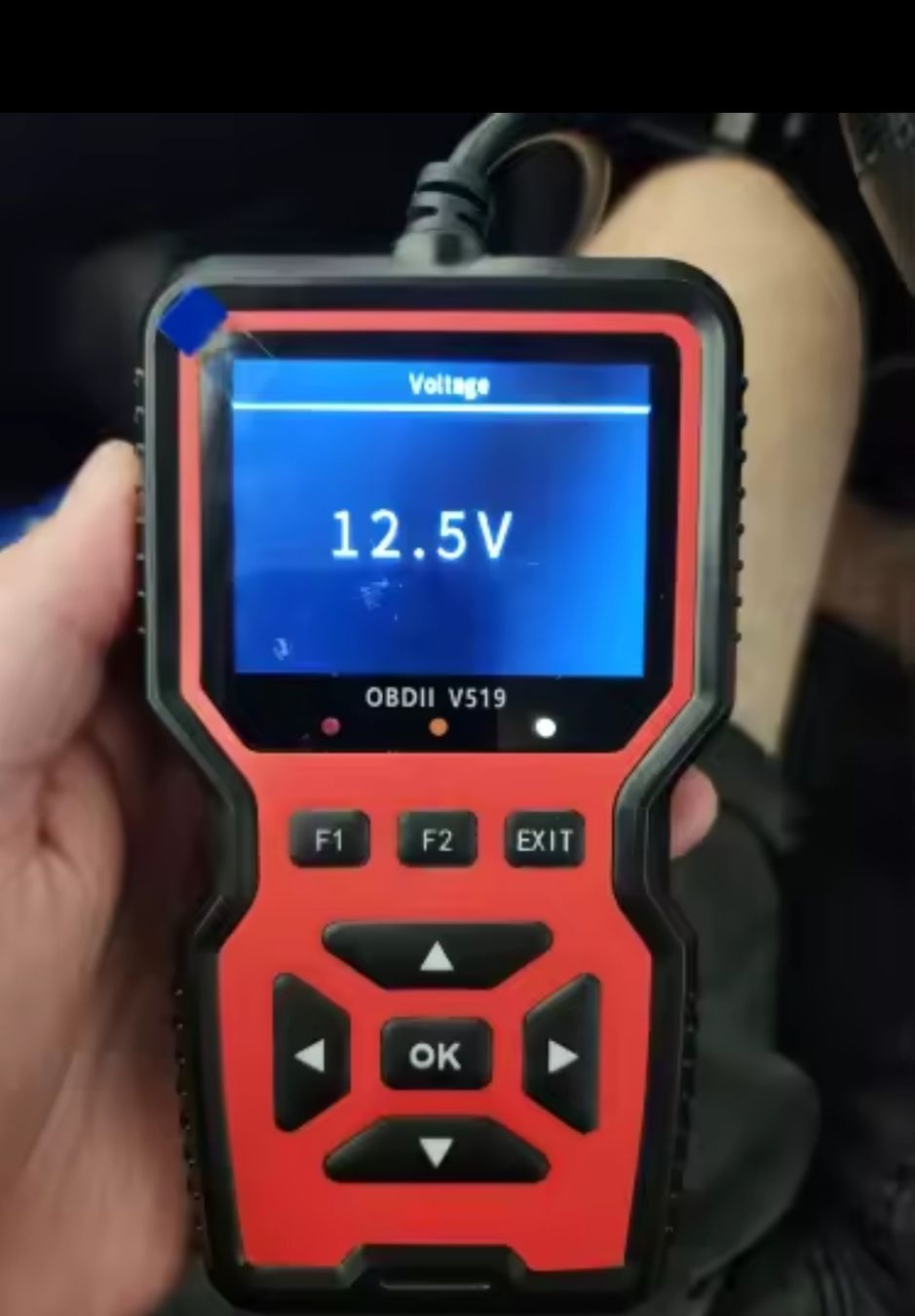 Tutti gli attrezzi: Scanner OBD2 V519 - Diagnostique auto facile et rapide! – Usato da Saignelégier venduto da onekeystore 1