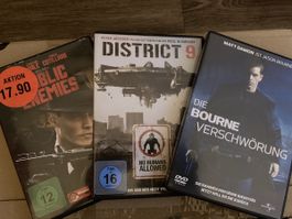 3 DVDs (Public Enemies, District 9, Die Bourne Verschwörung)