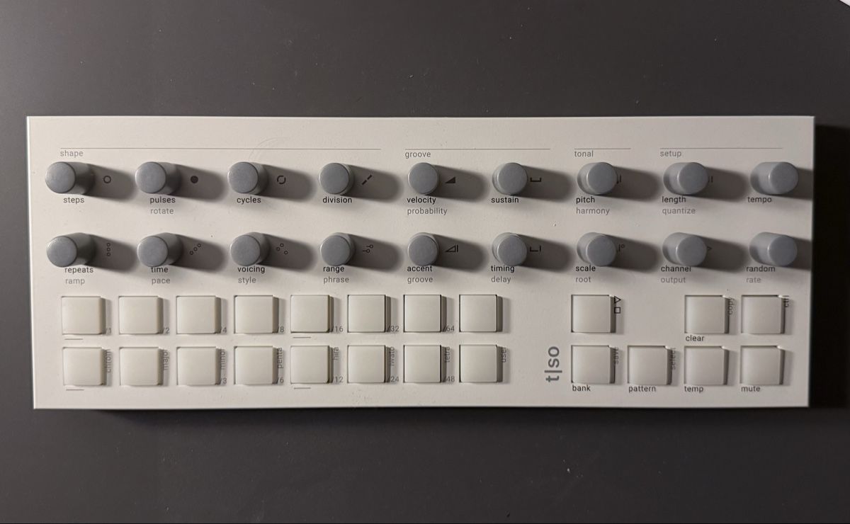 Strumenti musicali: Torso Electronics - T1 Sequencer weiss – Nuovo (secondo la descrizione) da Stans venduto da ben_lxv8 1