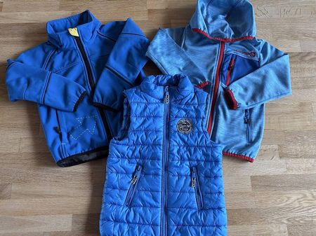 Jungen Kleiderset 98/104