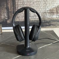 Sony MDR-RF895R Kabellose TV/Audio-Kopfhörer mit Ladestation