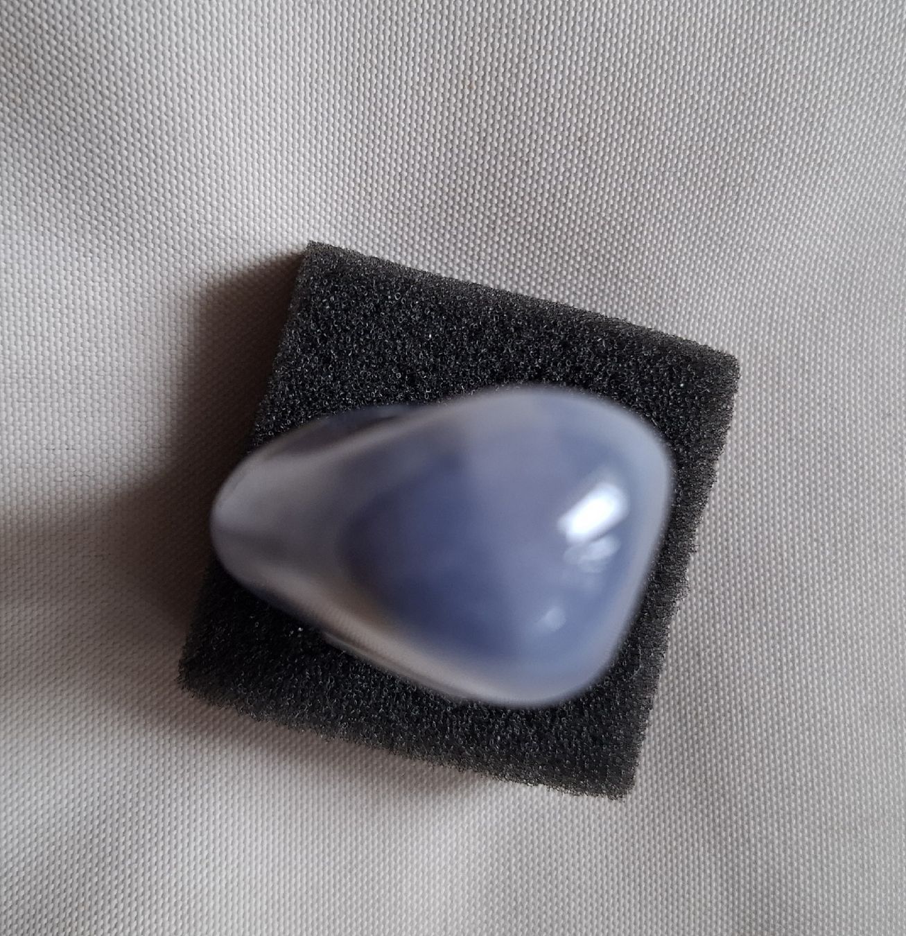 Minerali & Pietre curative: Blauer Chalcedon, Trommelstein – Usato da Dietikon venduto da Hirschkopf 3