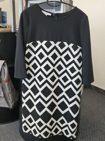 Kleid Piu & Piu schwarz weiss Muster Grösse 38 