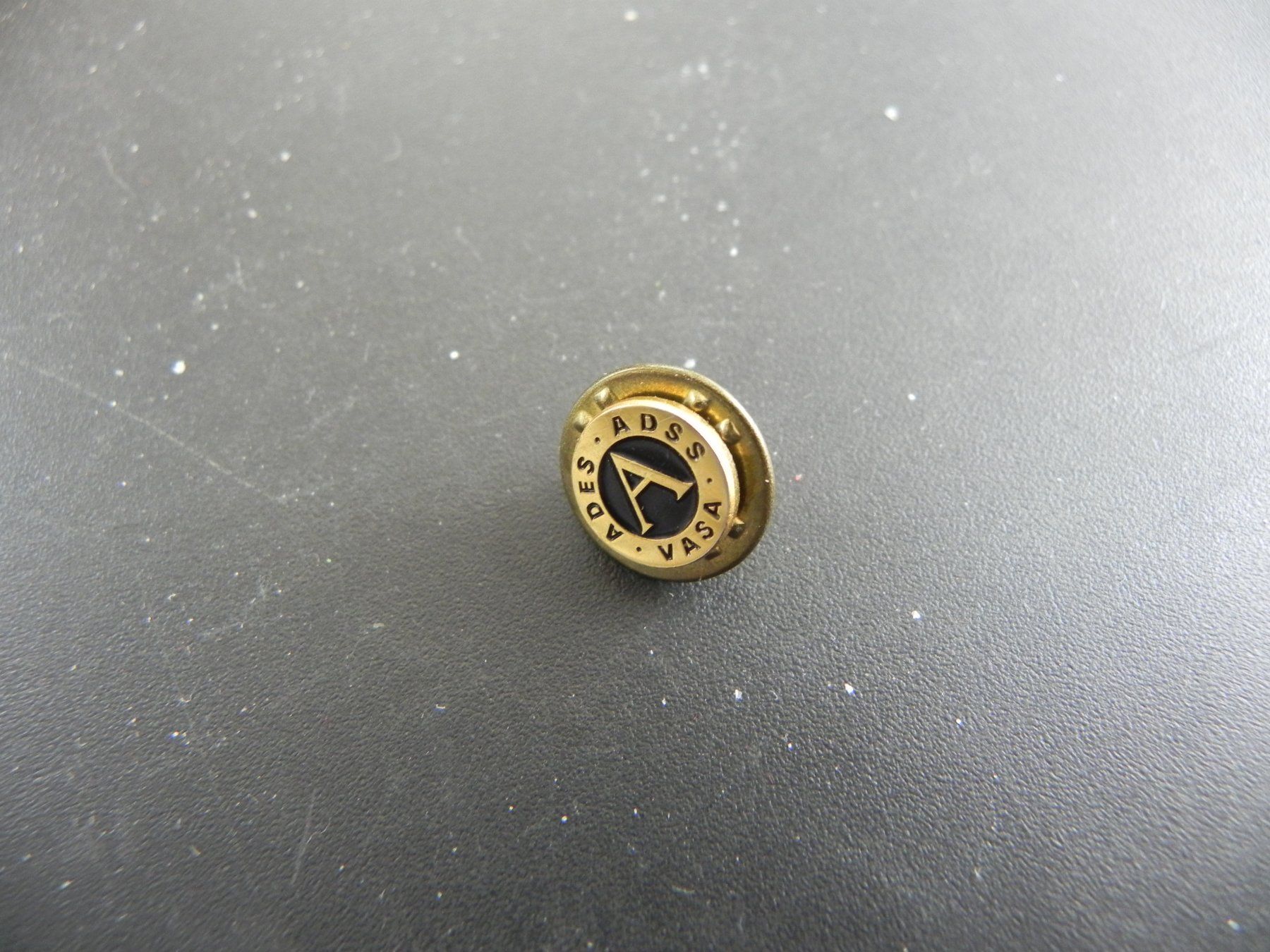 Spille & Fermagli: Abzeichen ADES ADSS VASA – Usato da Biel/Bienne venduto da Gogolozi