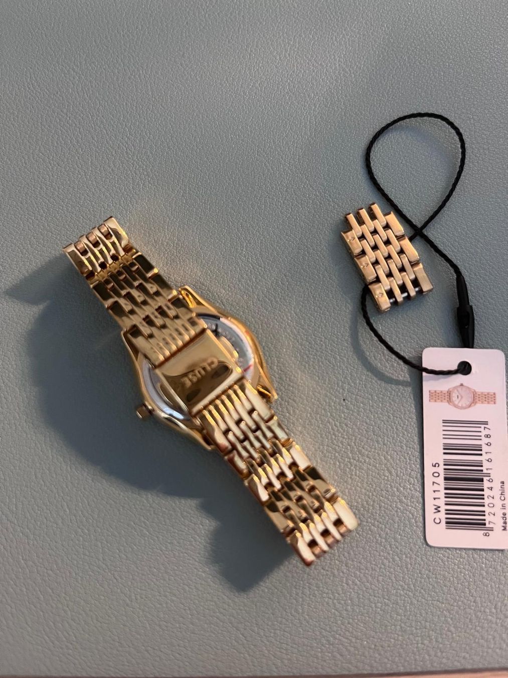 Cluse Orologi: Uhr - Cluse Féroce Mini Gold / White – Nuovo (secondo la descrizione) da Basel venduto da CocoBasel 3