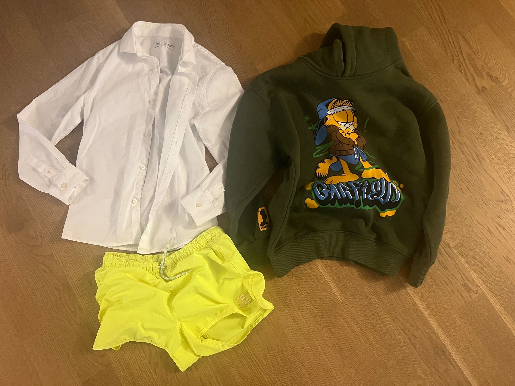 Zara Kleiderpakete & -sets: Zara Supercooler 5-Set Markenkleider Gr 9-10J – Neu (gemäss Beschreibung) aus Ebmatingen von dartim