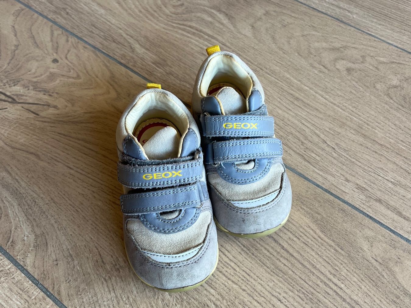 Geox Scarpe per ragazzi: Chaussures Geox bébé - Taille 22 – Usato da Puidoux venduto da bco_mgy8 1