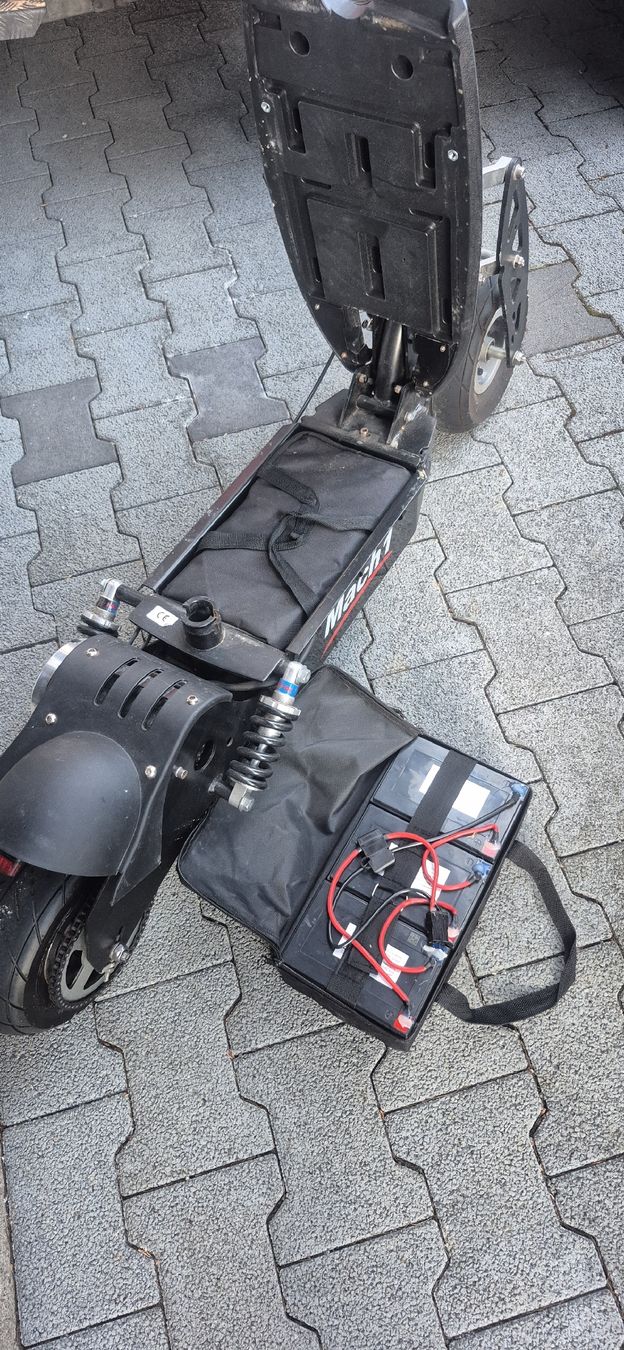 Scooters: E-Scooter > Roller 500W – D'occasion à Herznach par Malt0815 1