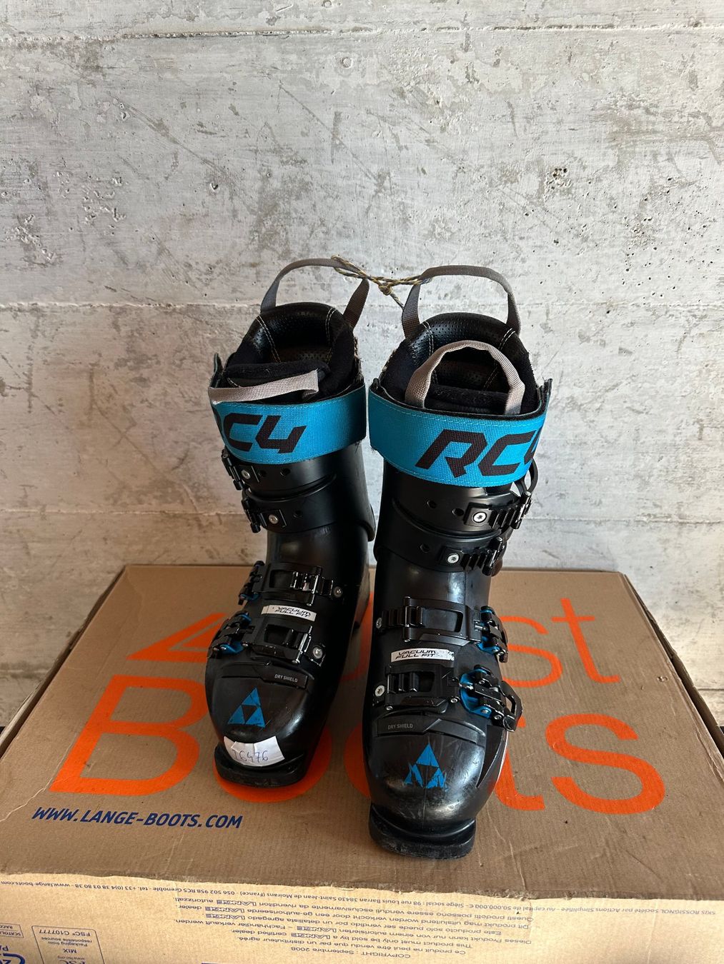 Fischer Scarpe da uomo: Fischer Skischuhe 23.5 / Gr. 37 – Usato da Emmenbrücke venduto da karkarkar 1