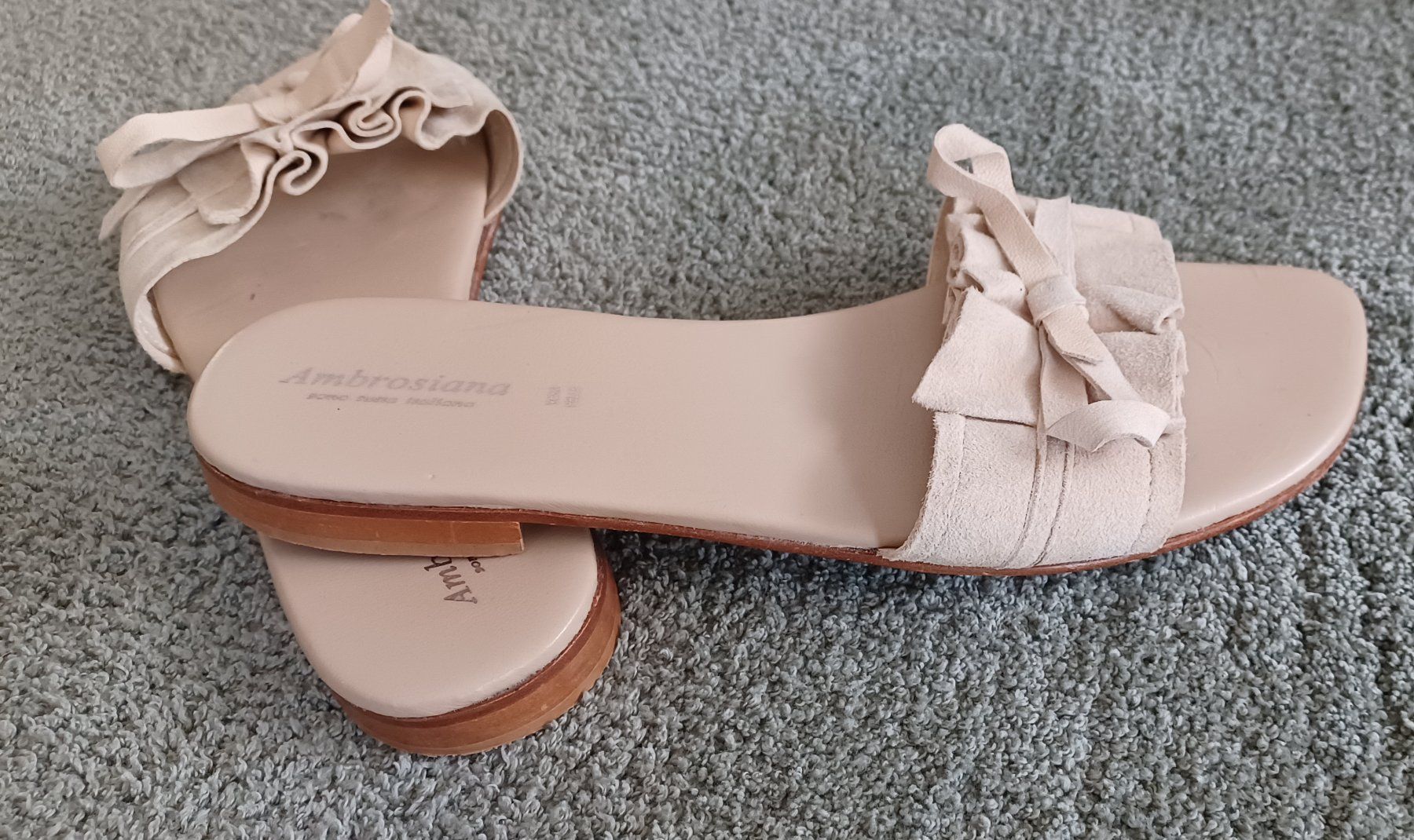 Scarpe da donna: Pantoletten Beige Leder Grösse 38 – Usato da Kriens venduto da IsabelleW0102 1