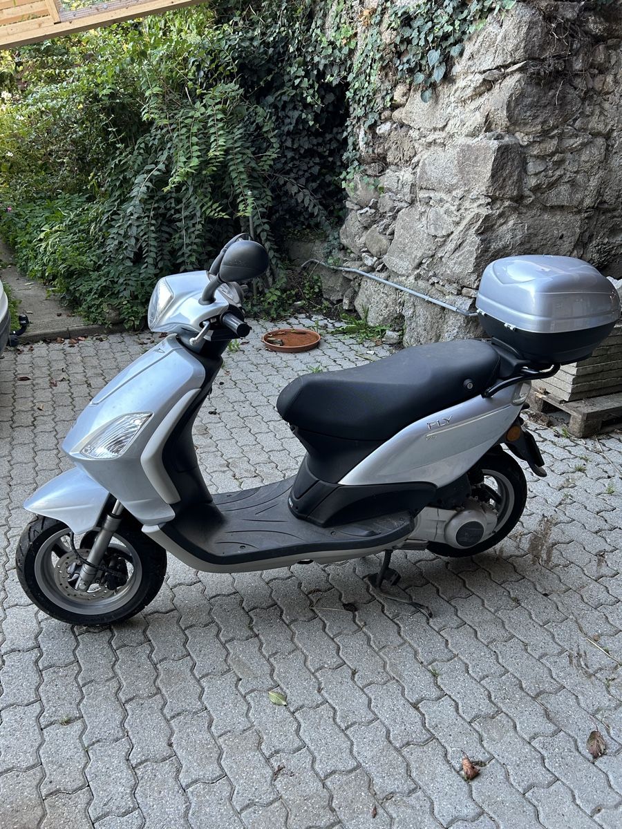 Piaggio Altro: Piaggio Fly 125 – Usato da Riggisberg venduto da Gugi160490 2