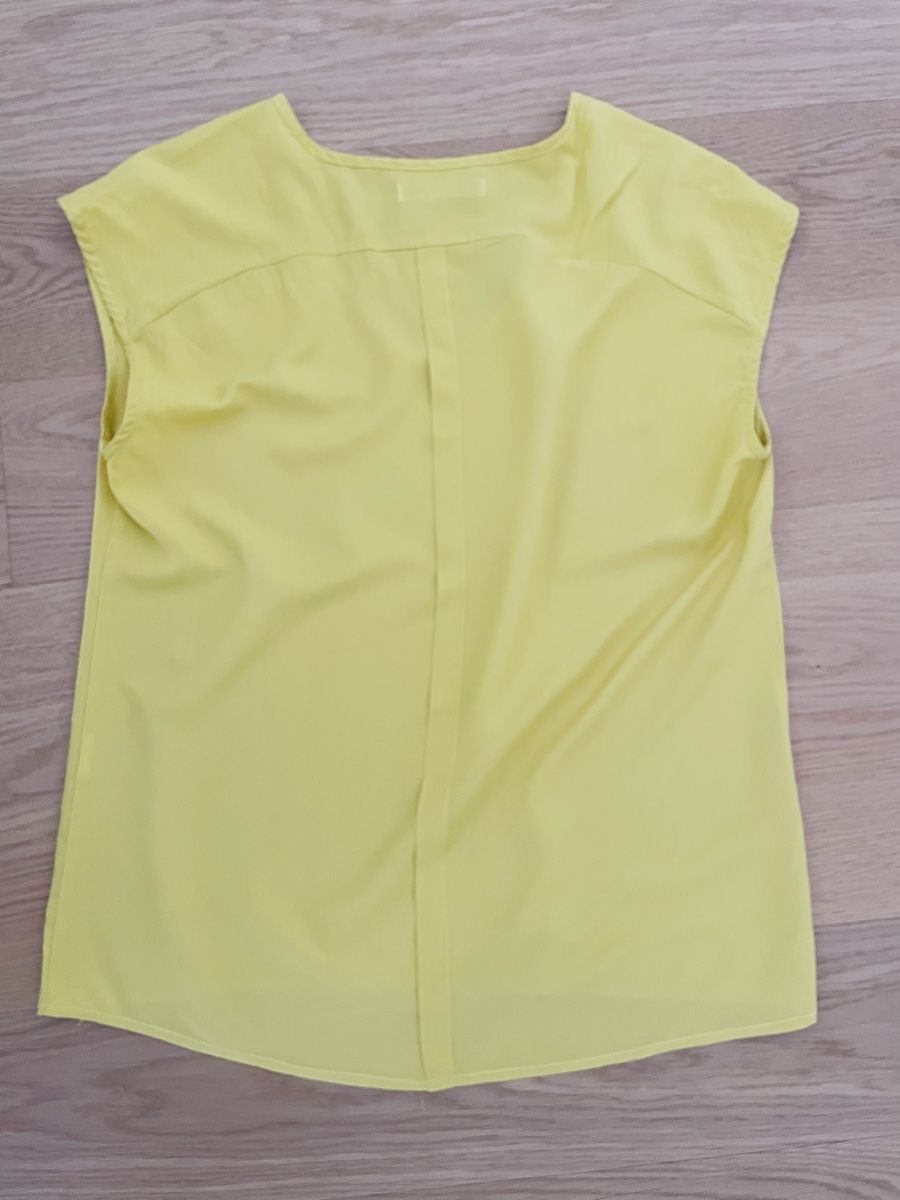 Pull&Bear T-shirt: Gelbes Pull&Bear Shirt, Gr. M – Usato da Wichtrach venduto da estrella03 1