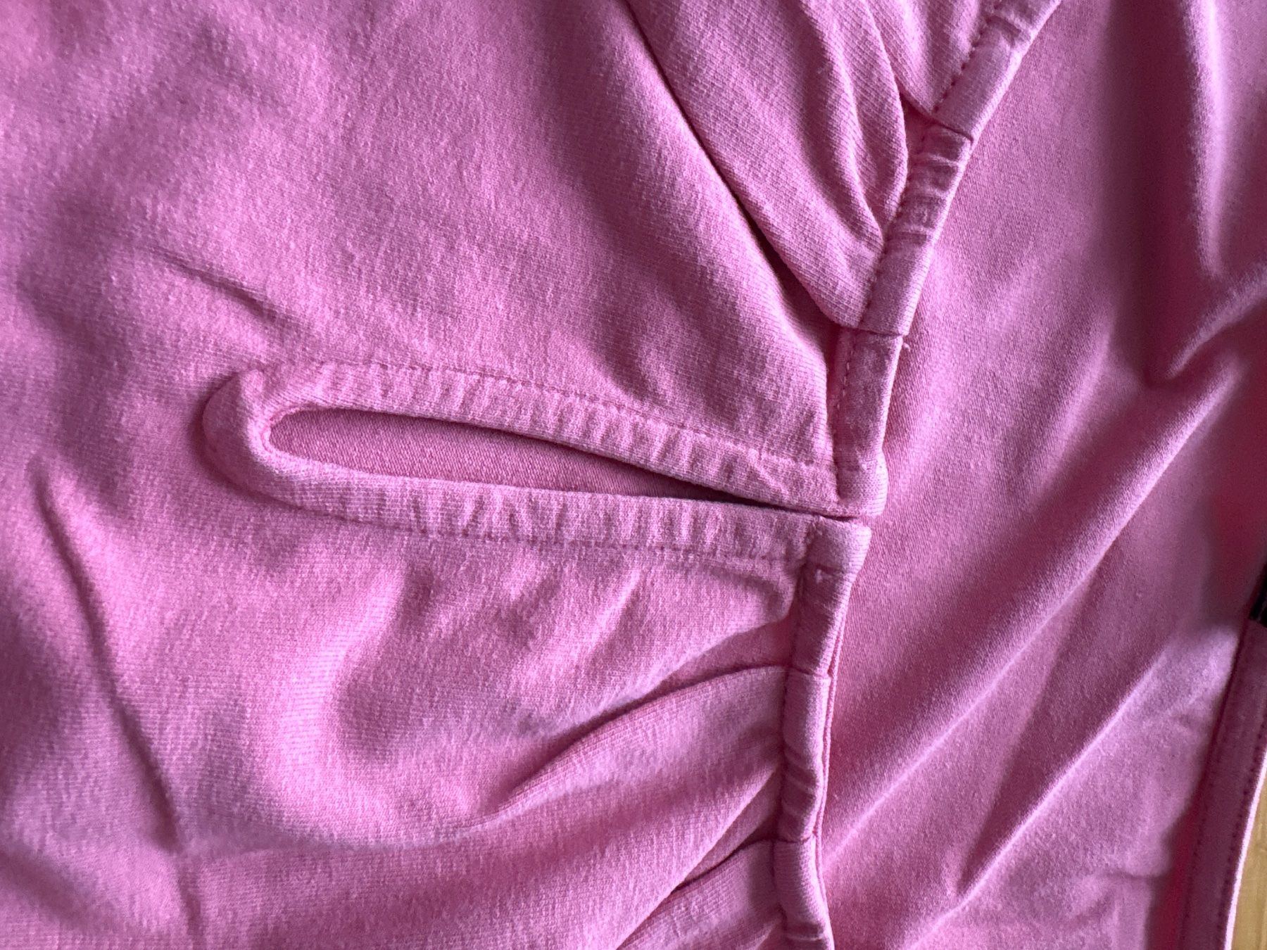 Kleiderpakete: 2 Damen Shirts S, rosa & Floral Print Pull&Bear S.Oliver – Gebraucht aus Winterthur von britsi 6