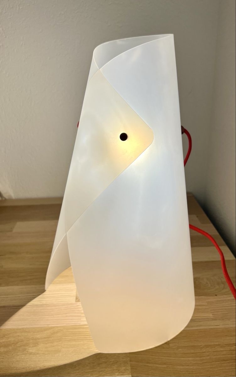 Lampade: Frandsen Dänische Design Lampe Tischleuchte – Usato da Hunzenschwil venduto da Madachica 1