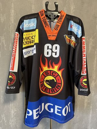 Spielerversion Heimtrikot SC Bern - SCB - Christian BERGLUND