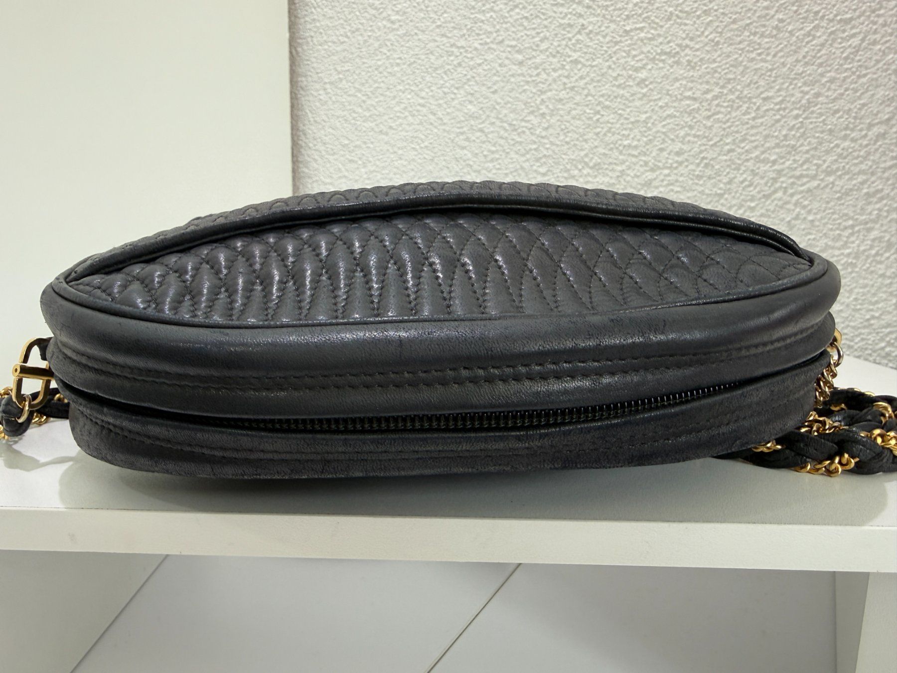 Bally Borse da donna: Bally Crossbody oder Schulter Handtasche Schwarz Leder Top – Usato da Kreuzlingen venduto da Bildschirm_Auge 5