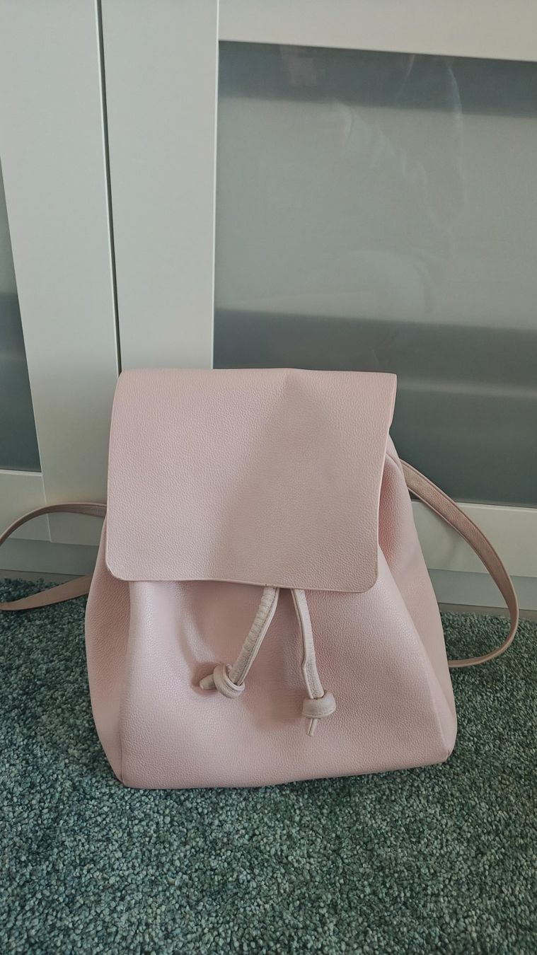 Zaini: rosa Rucksack aus Kunstleder – Usato da Thalwil venduto da hri_s2bq