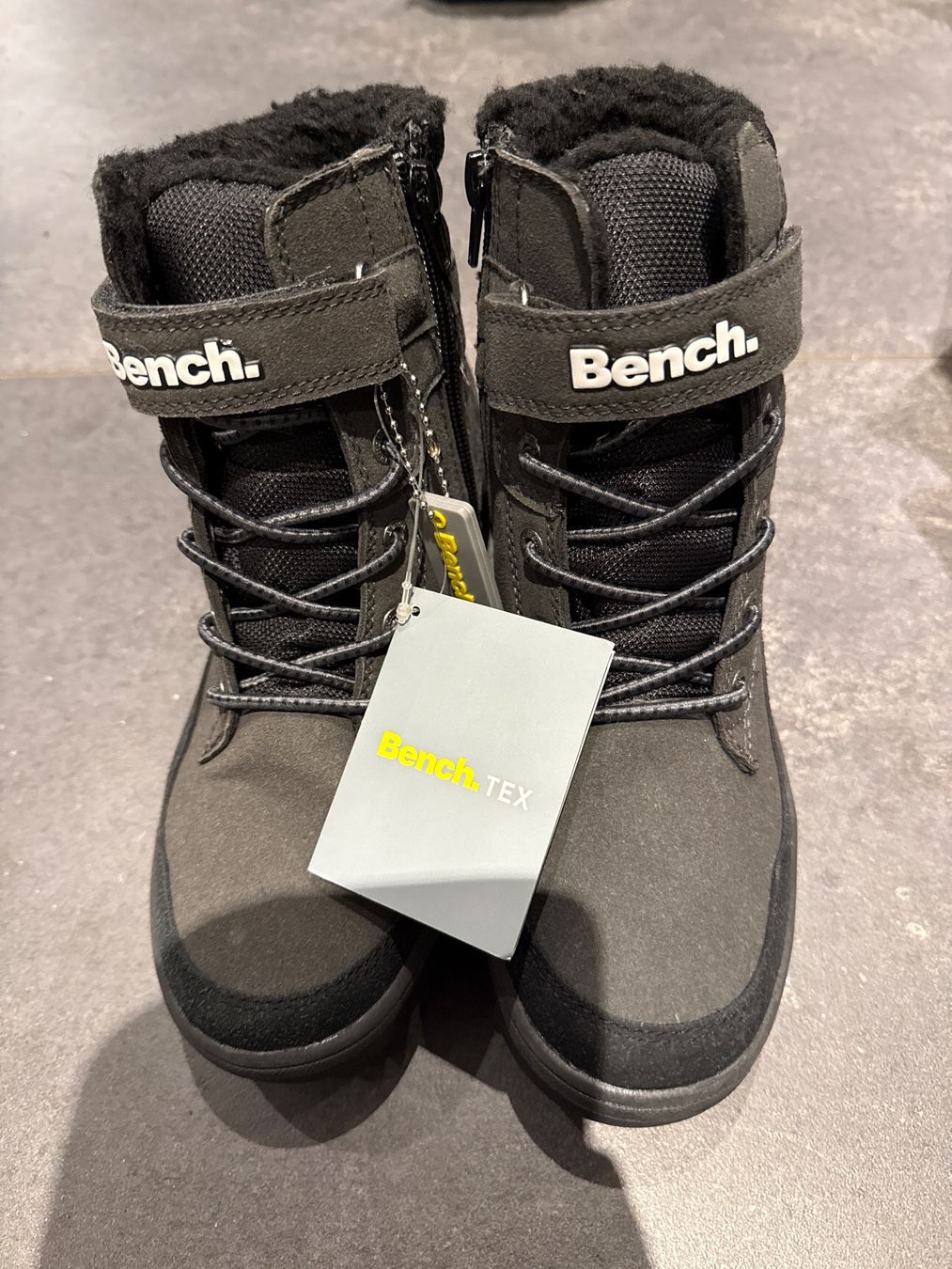 Bench Scarpe per ragazzi: Schuhe Bench NEU Gr. 36 – Nuovo e nell'imballaggio originale da Worblaufen venduto da Savanne05