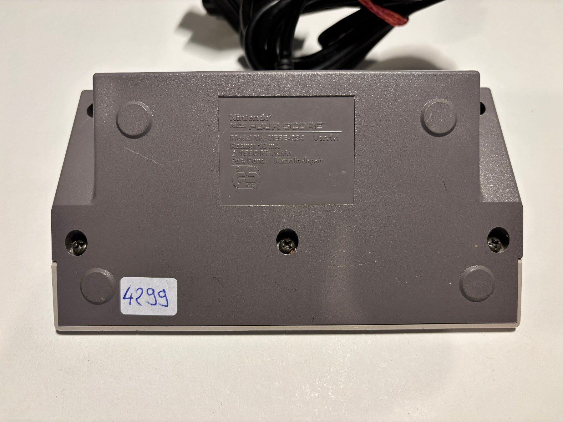 Nintendo Consoles: NES - Four Score Adapter – D'occasion à Allschwil par Bullach 1