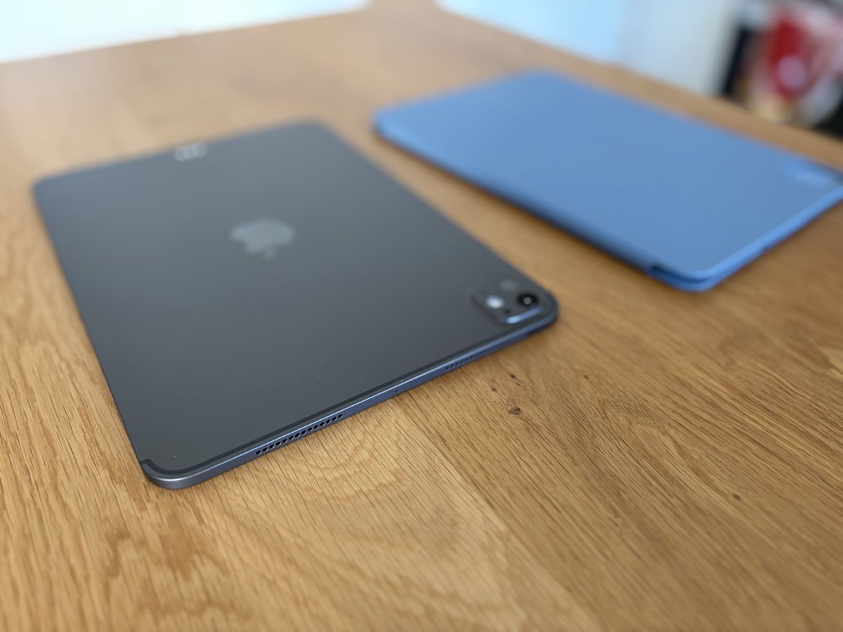 Apple Tablet PC: iPad Pro M4 11" 512GB Wifi - Comme Neuf – Nuovo (secondo la descrizione) da Lausanne venduto da adrian_lwn 3