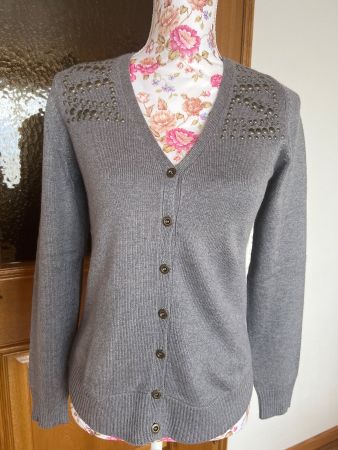 S’Olicer - Edle Strickjacke mit Nieten