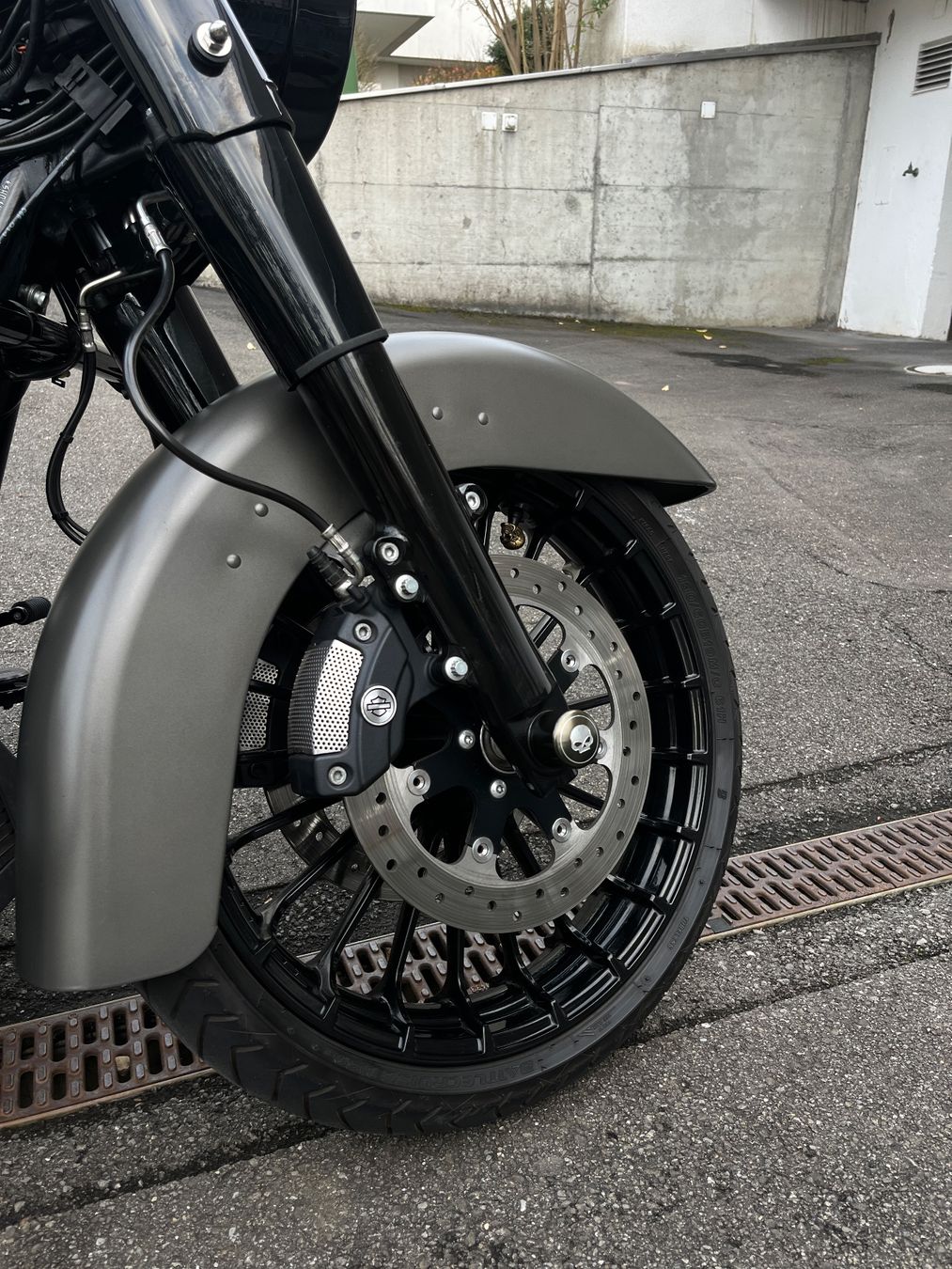 Harley-Davidson Touring: Road King Special (FLHRXS) – Usato da Oberwil b. Zug venduto da Julianaranya 4