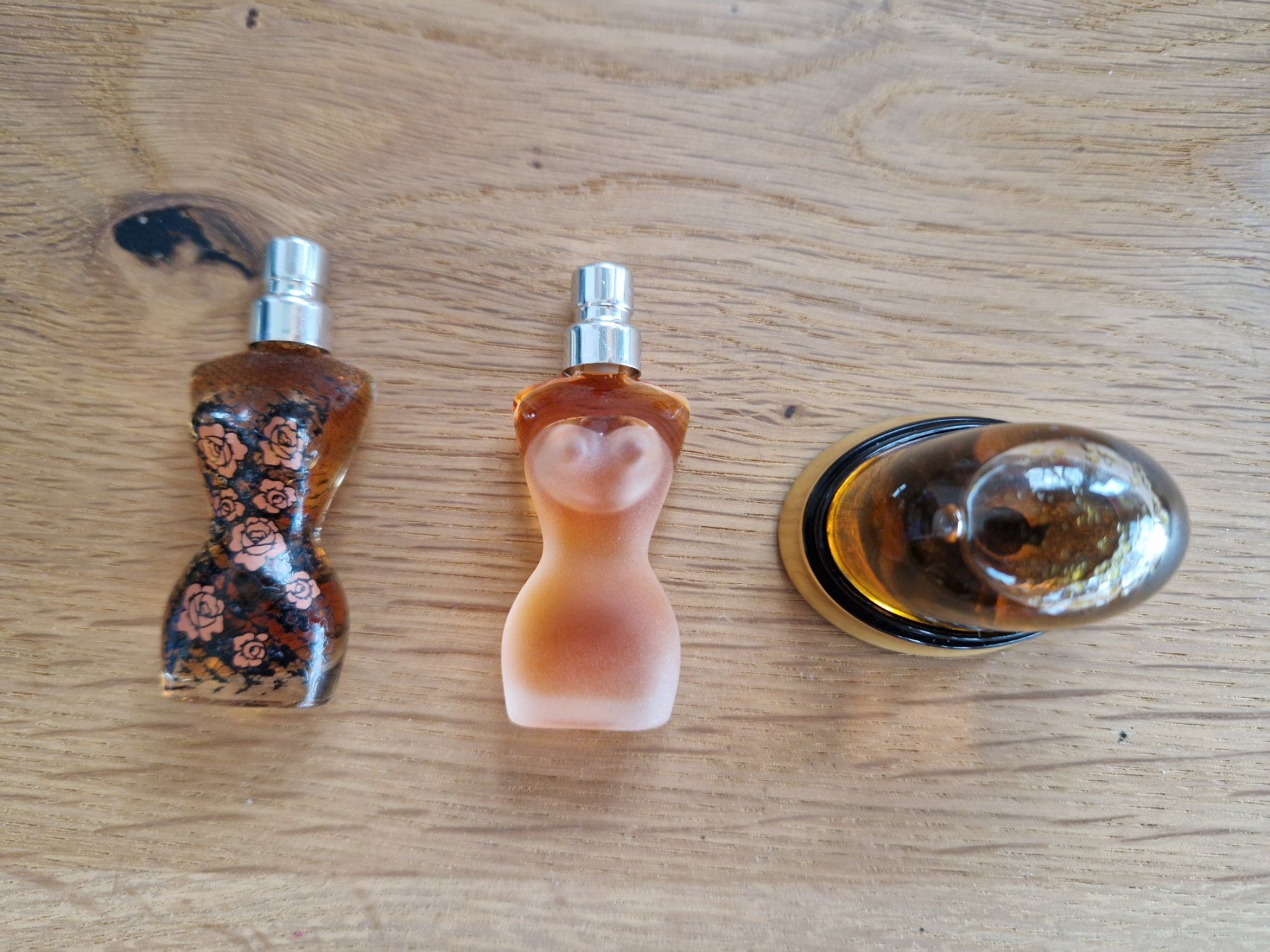 Jean Paul Gaultier Flacons: Jean Paul Gaultier Flacons – D'occasion à Metzerlen par SS01 1