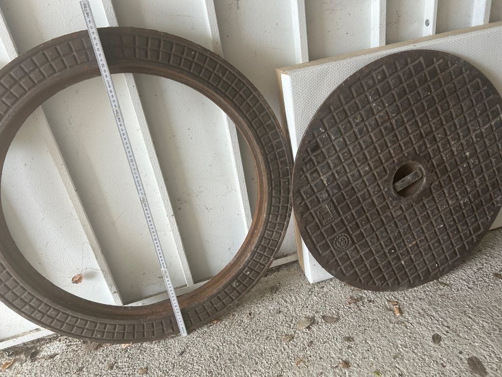 Teiche & Zierbrunnen: Schacht Deckel DN 60 – Gebraucht aus Affoltern am Albis von Bresan