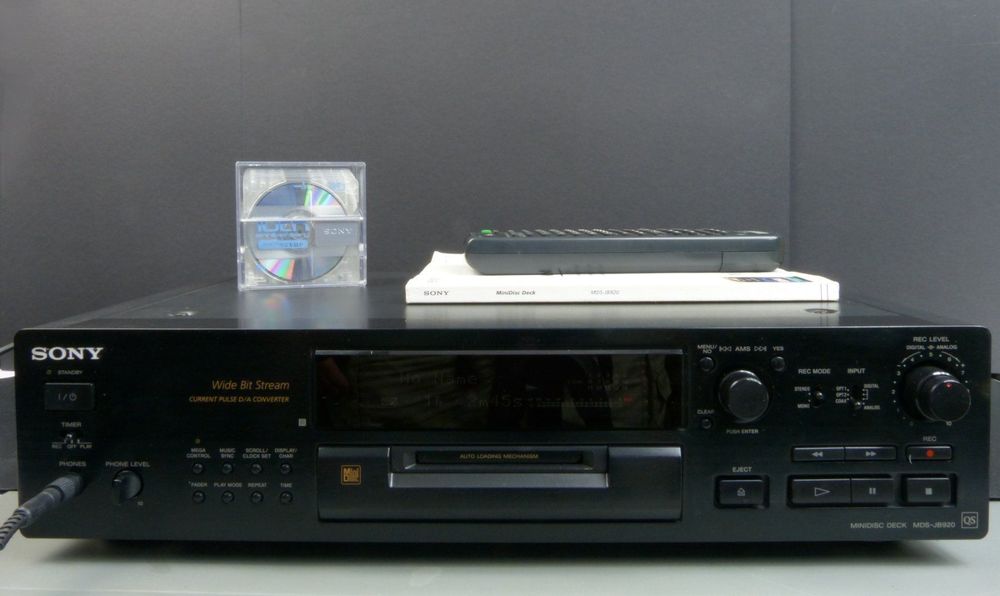 Sony Minidisc Recorder MDSJB920 mit FB + Packung von MDs + Acheter