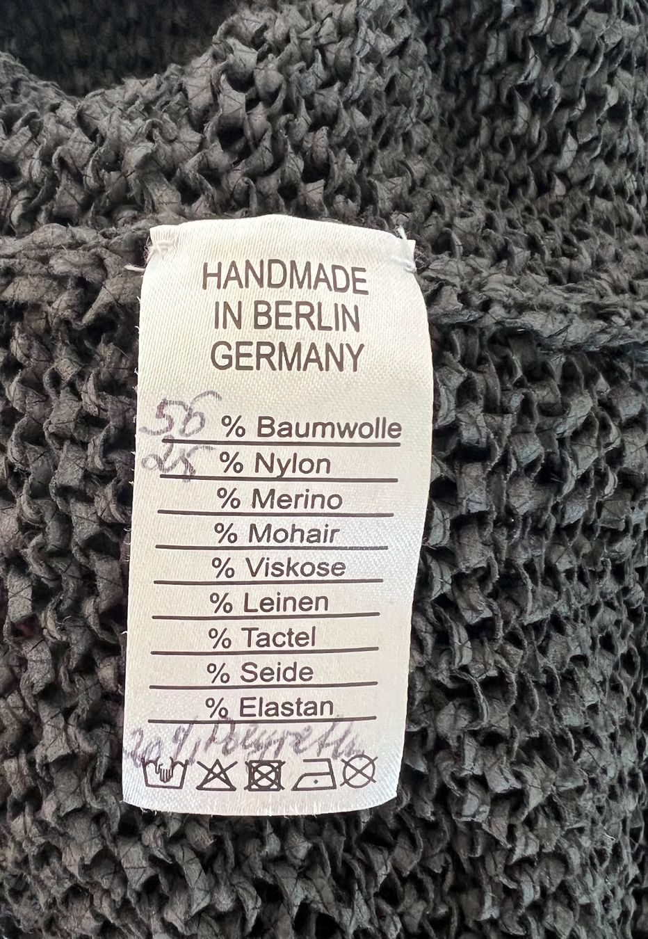 Pullover & Sweatshirts: Designermode ESMERALDA Strickpullover | VokuHila | Top! – Gebraucht aus Arbon von reg_xn7l 3