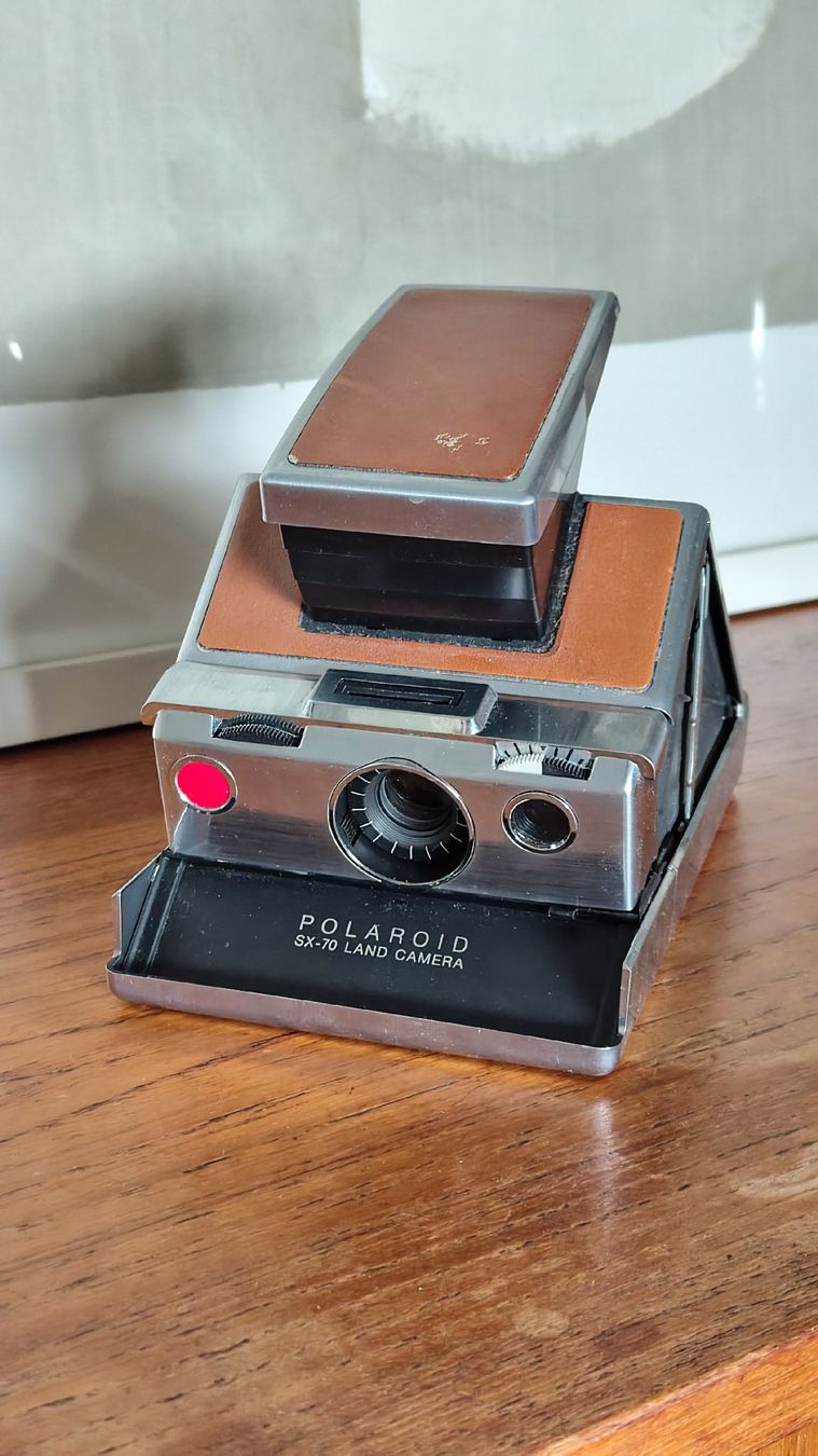 Polaroid Fotocamera: Polaroid SX-70 Land Camera – Usato da Zürich venduto da rockwellautomation