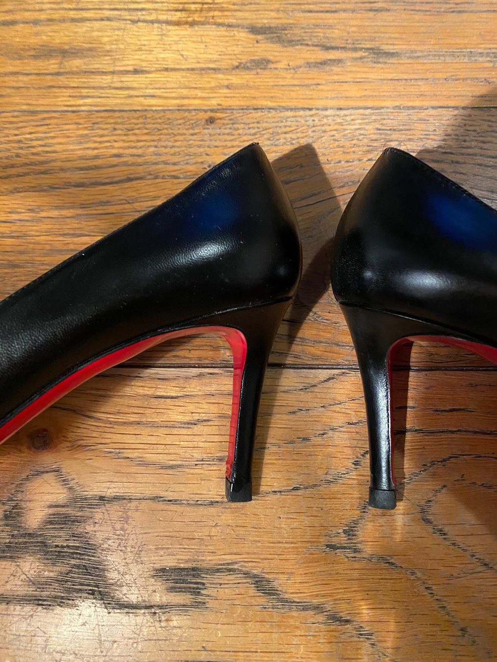 Christian Louboutin Scarpe da donna: Christian Louboutin simple pump 38 – Usato da Hermance venduto da joe_td6n 3