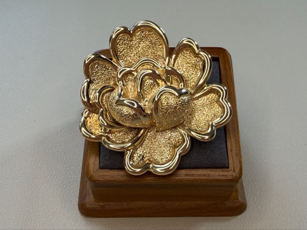 Broschen & Nadeln: Vintage Brosche Luxus Modeschmuck – Gebraucht aus Lamone von LaCantinaMagica 1
