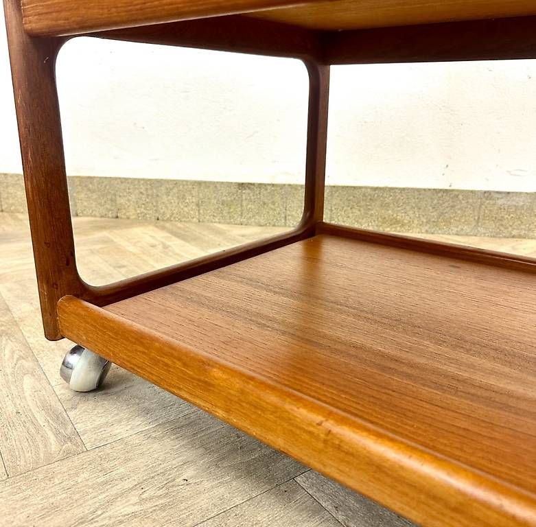 Carrelli di servizio: Mid Century dänischer teak Servierwagen by Brouer – Usato da basel venduto da vintory.ch 7