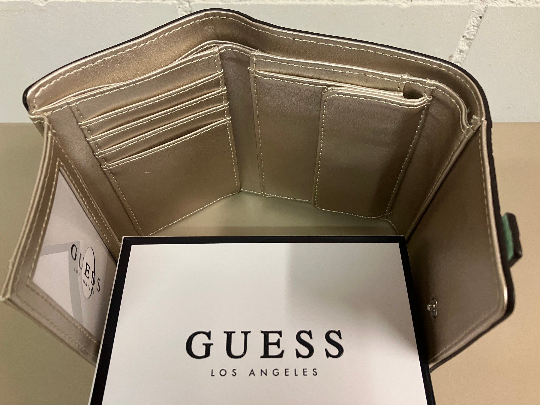 Guess Portamonete: Portemonnaie, Guess – Nuovo (secondo la descrizione) da Riedholz venduto da mastercom 4