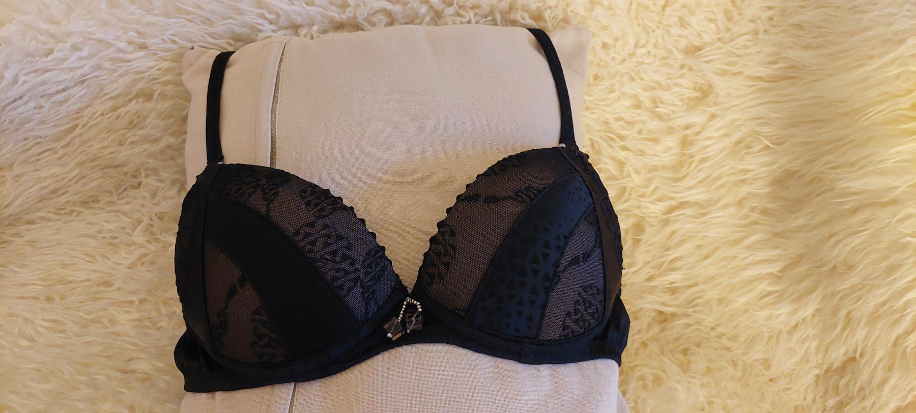 Altra biancheria intima: Pleasure State BH 75A – Usato da Schaffhausen venduto da Robuco_93