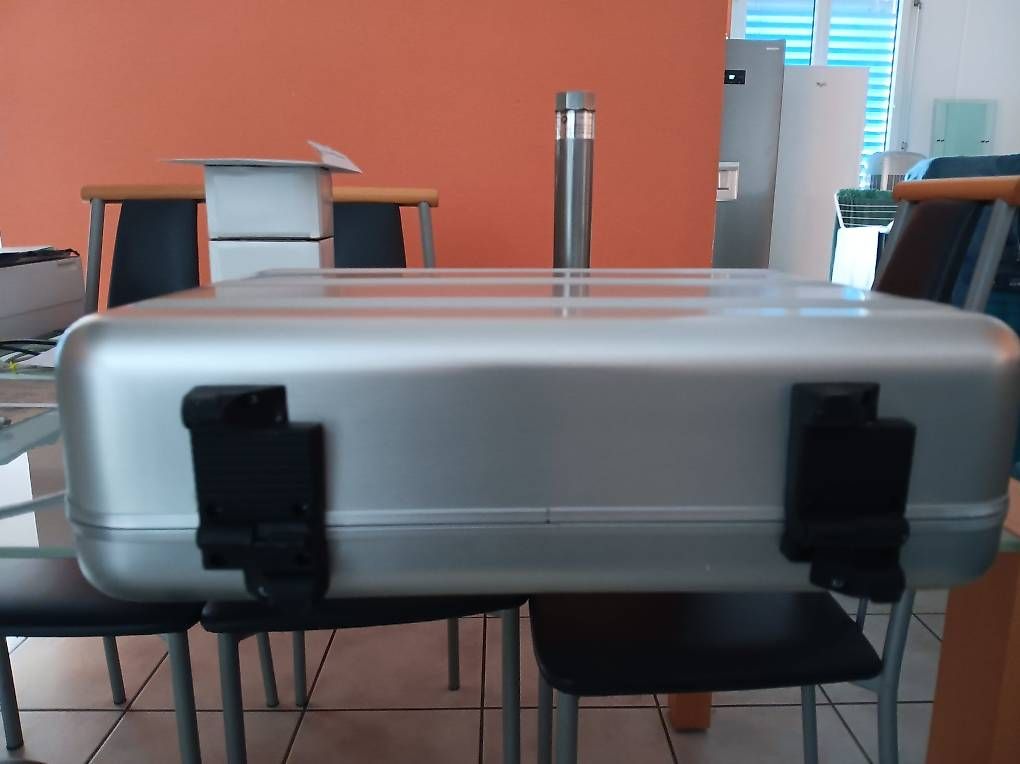 Valises & Sacs: Aktentasche EURO CASE alluminio usata – D'occasion à Giubiasco par pagi2 3