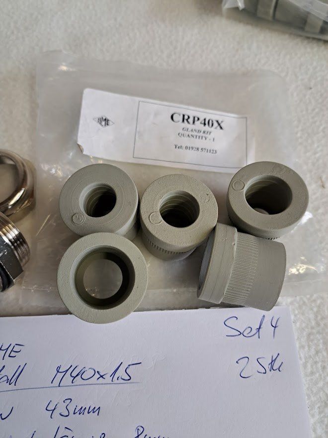 Cavi: Kabelverschraubung M40 Metall Set 4 – Usato da Sargans venduto da Bomp 3