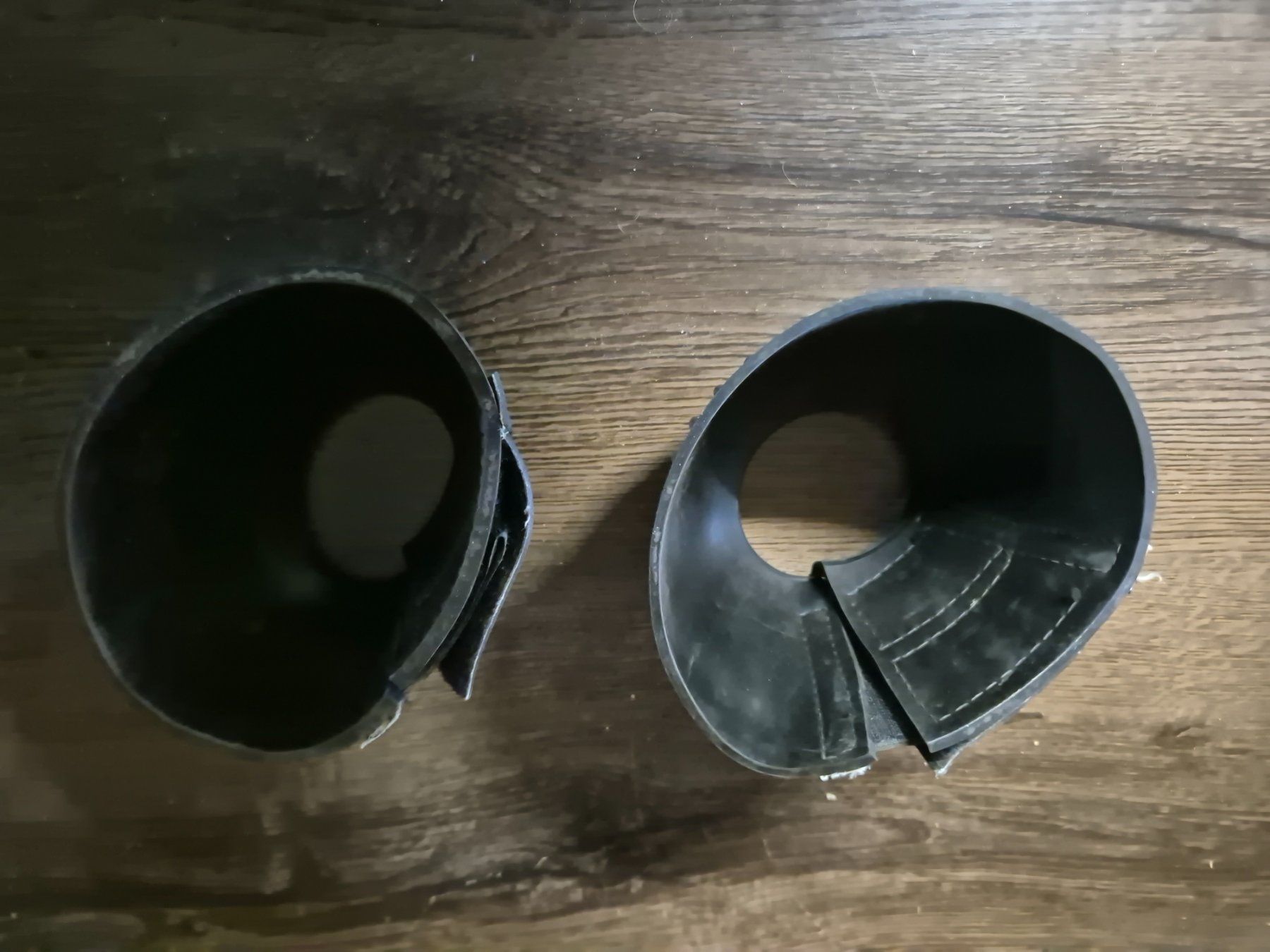 Stinchiere & Fasciature: Hufglocken M – Usato da Meggen venduto da Orrinka20 2
