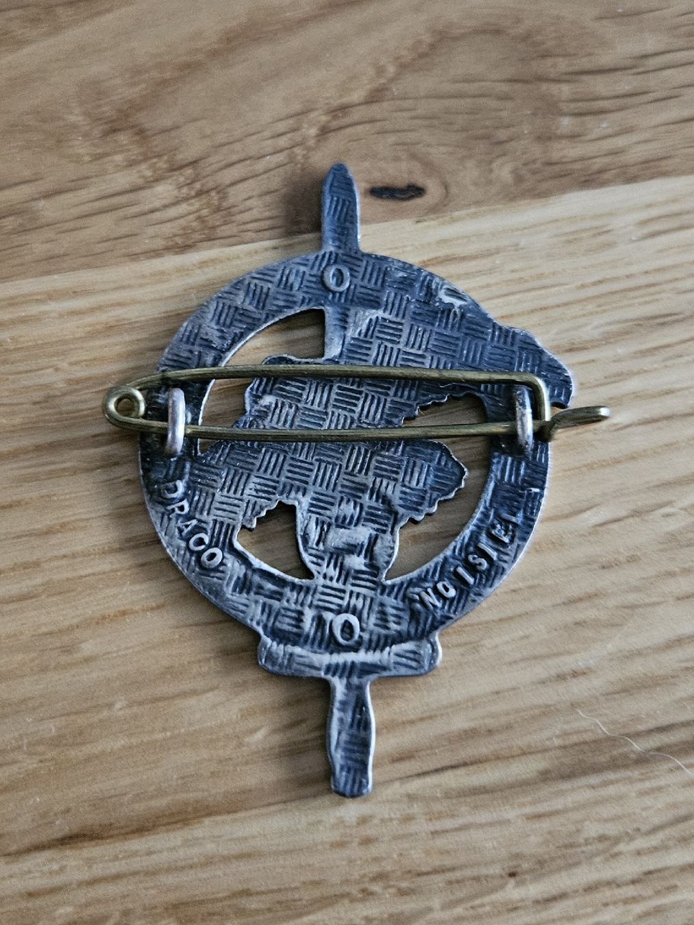 Spille & Fermagli: broche militaire  – Usato da Tramelan venduto da Vipers1 1