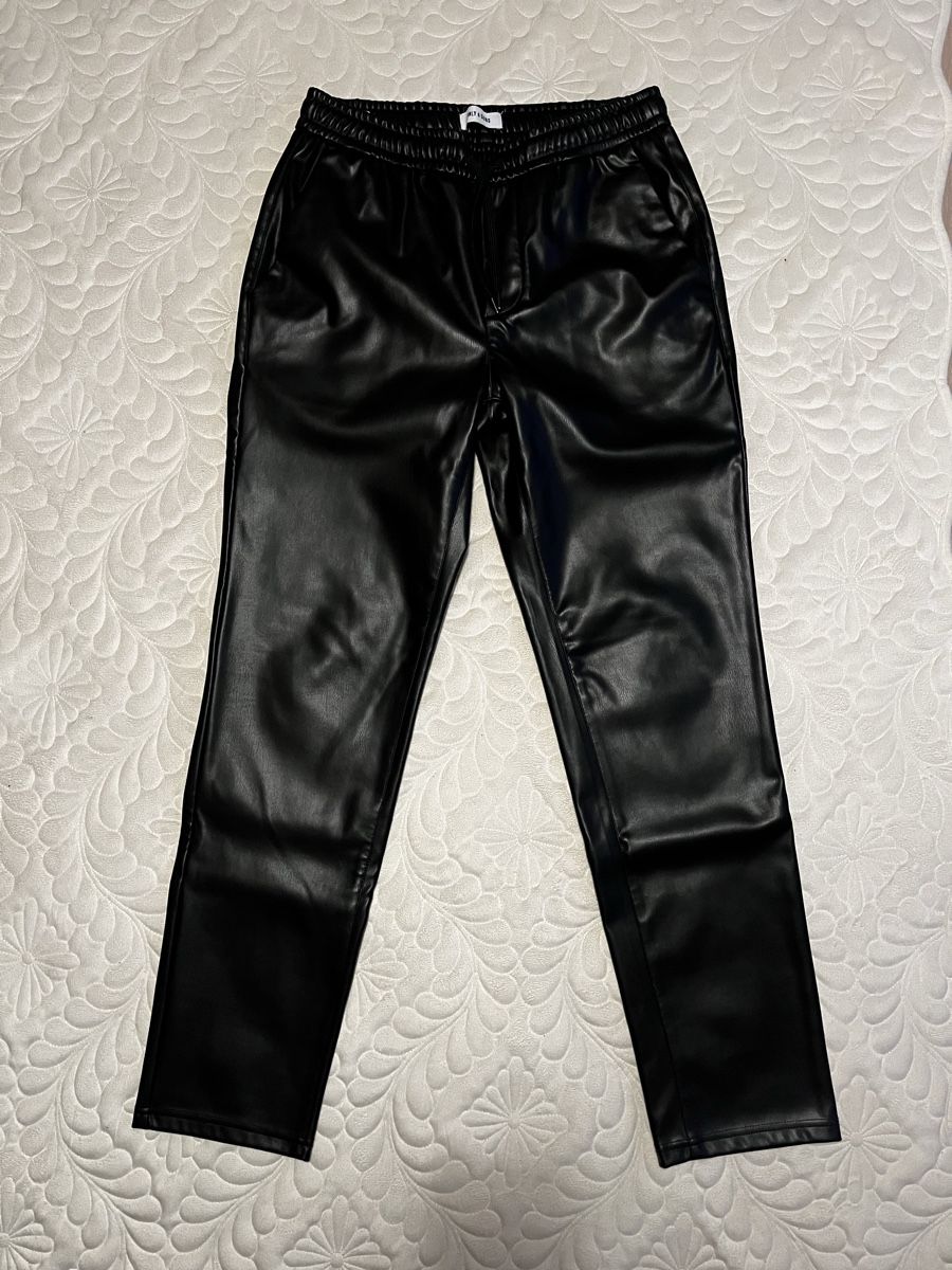 Pantaloni: Only & Sons Kunstlederhose – Usato da Goldach venduto da grema77
