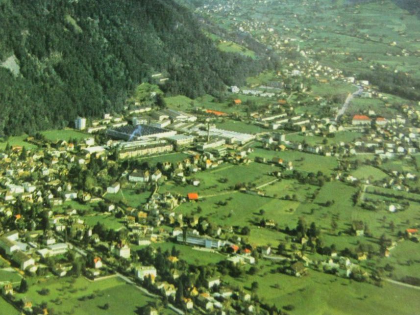 Cartoline postali: Altdorf Schächental LUFTBILD URI AK – Usato da Ettingen venduto da Hausi4711 1