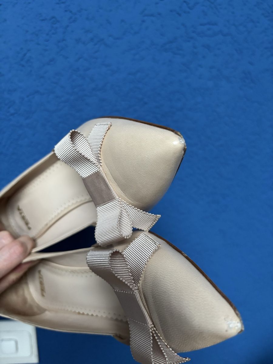 Damenschuhe: Escarpins élégants Festa t.40 – Gebraucht aus Founex von ari_2gt7 5