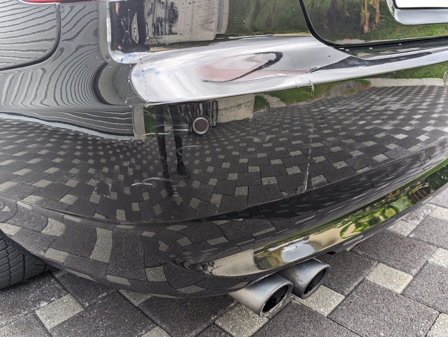 BMW Autos: BMW 325i Coupé 3.0 E92 – Gebraucht aus Schönenwerd von  4