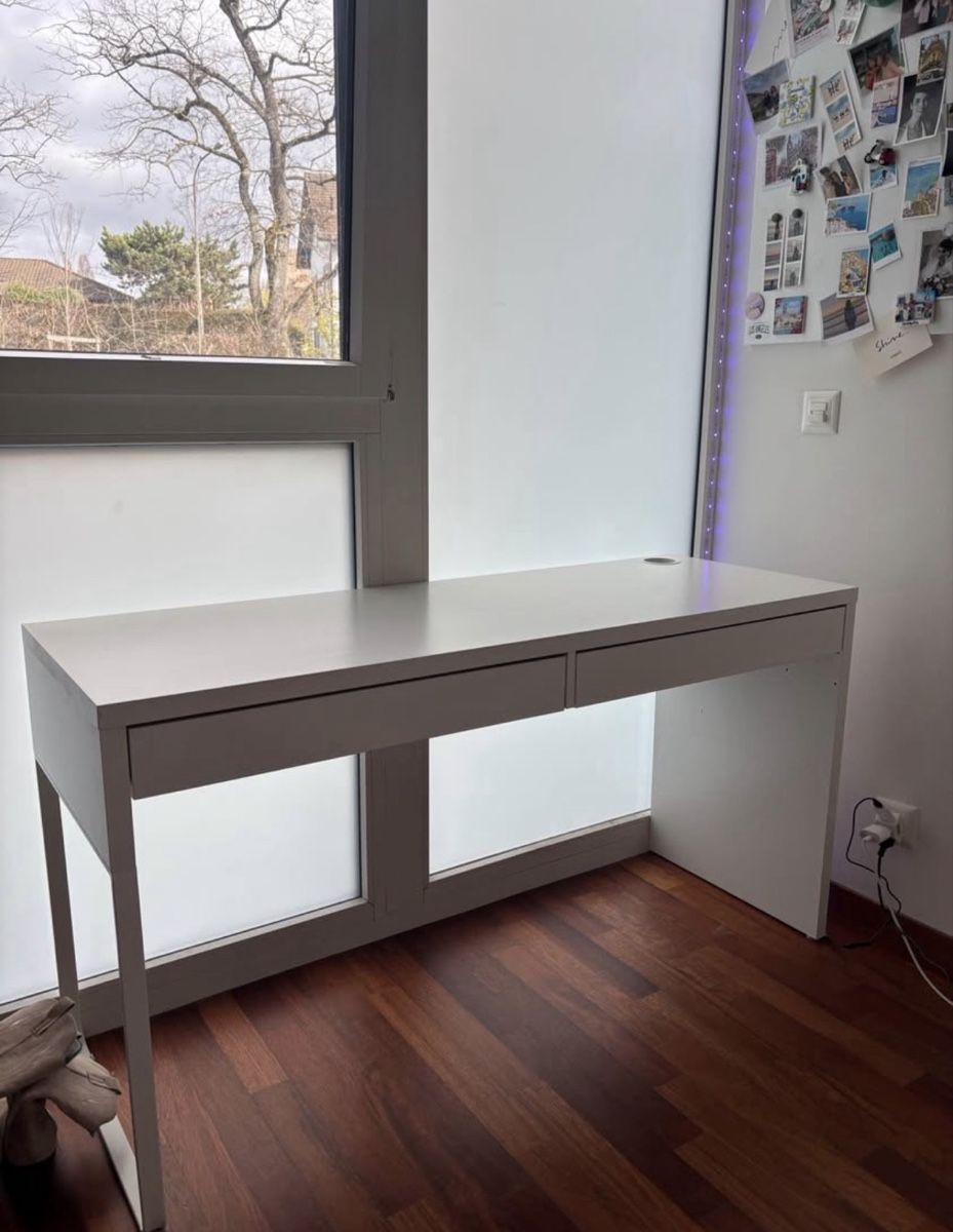 Ikea Schreibtische: Bureau / Coiffeuse  – Gebraucht aus Petit-Lancy von ce.pr27