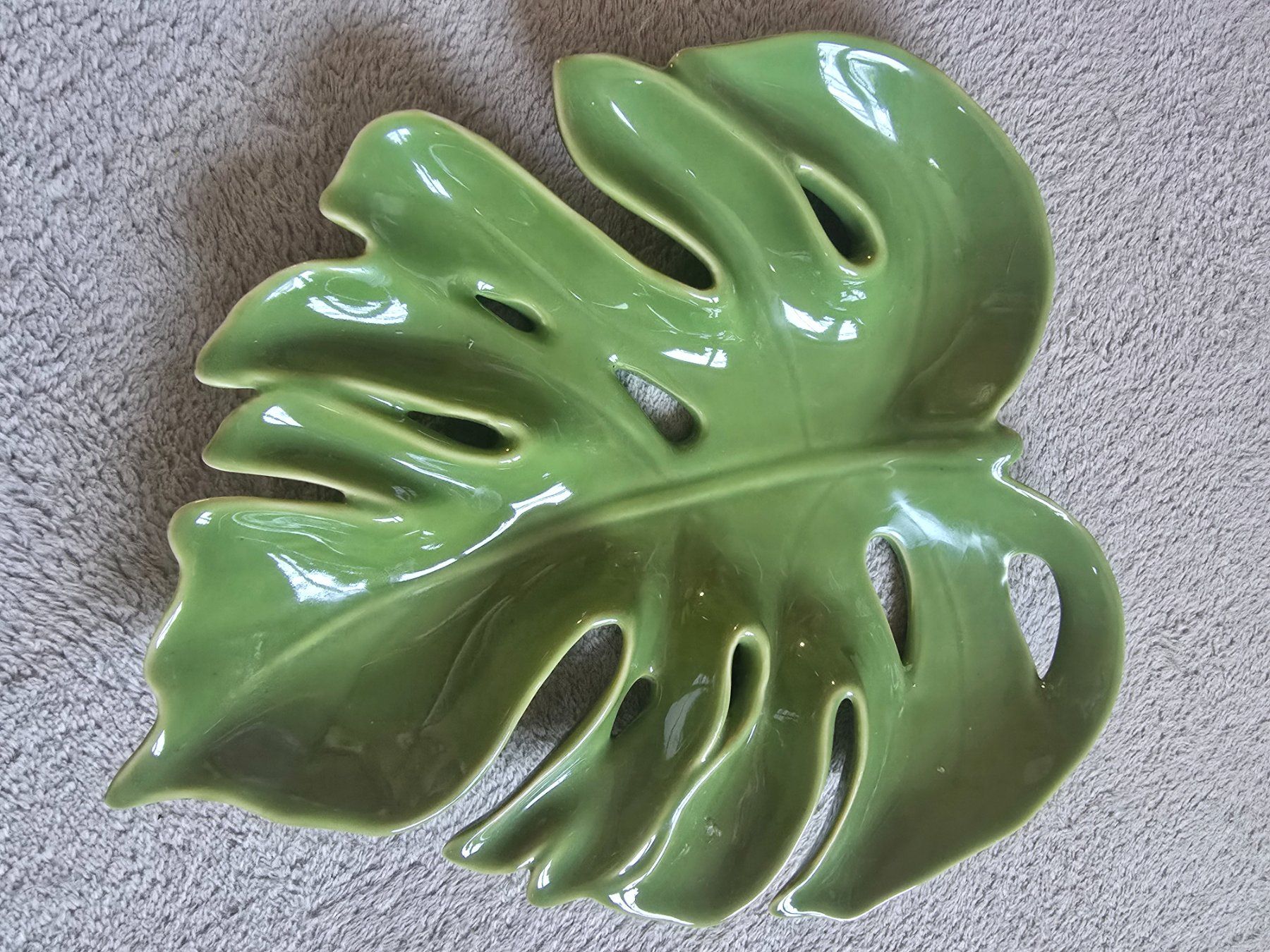 Toutes les décorations: Schale Blatt – D'occasion à Wattwil par Yoshi.97
