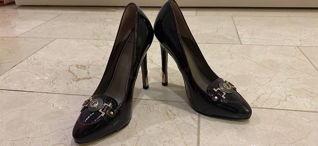 Versace Damenschuhe: Versace High Heels 35 1/2 - NEU – Gebraucht aus Wollerau von lilli2204