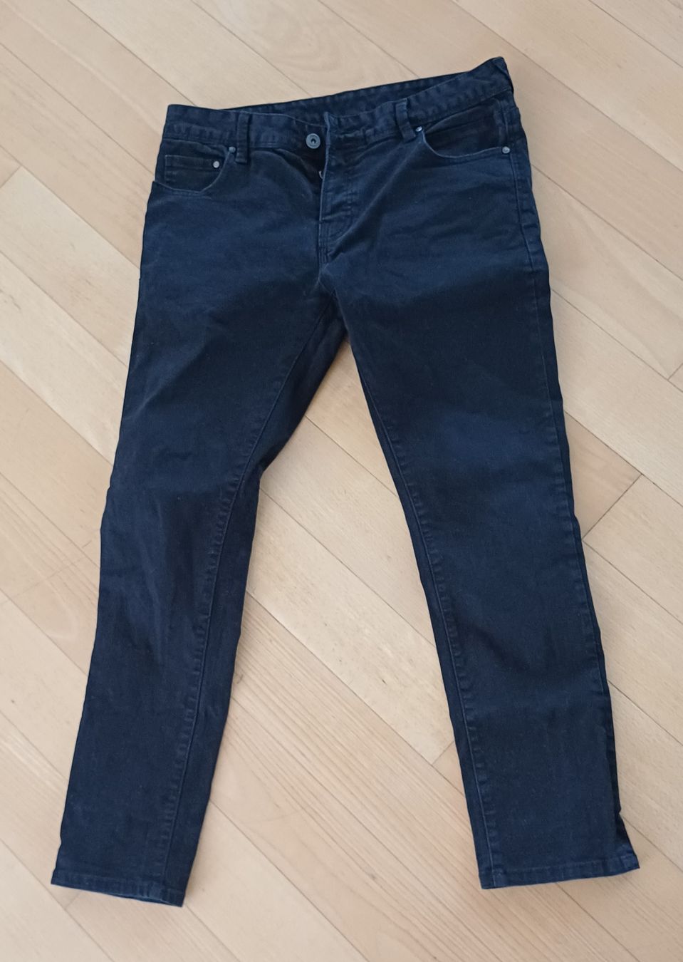 Jeans: Jeans schwarz Gr. 31/30 – Usato da Entlebuch venduto da Waldschratt65