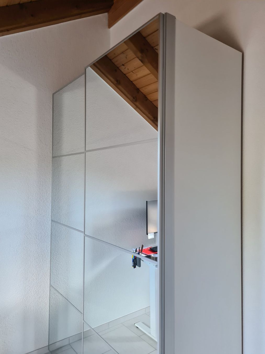 Ikea Armadi: Hoher Schiebetüren-Schrank mit Spiegelfront – Usato da Winkel venduto da Argos10 2