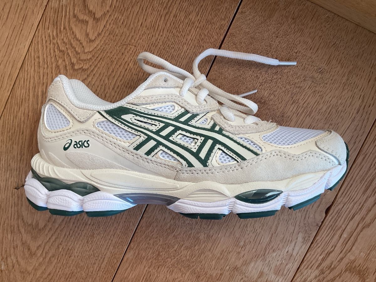Asics Damenschuhe: Sneaker Asics – Neu und originalverpackt aus Burgdorf von Kardamena17 3